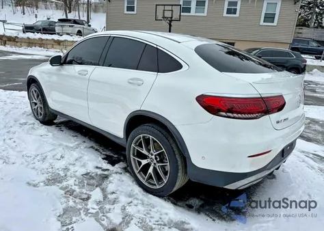 2022 Mercedes-Benz Glc Coupe 300 4Matic z USA, uszkodzony, nr VIN W1N0J8EB8NG059259